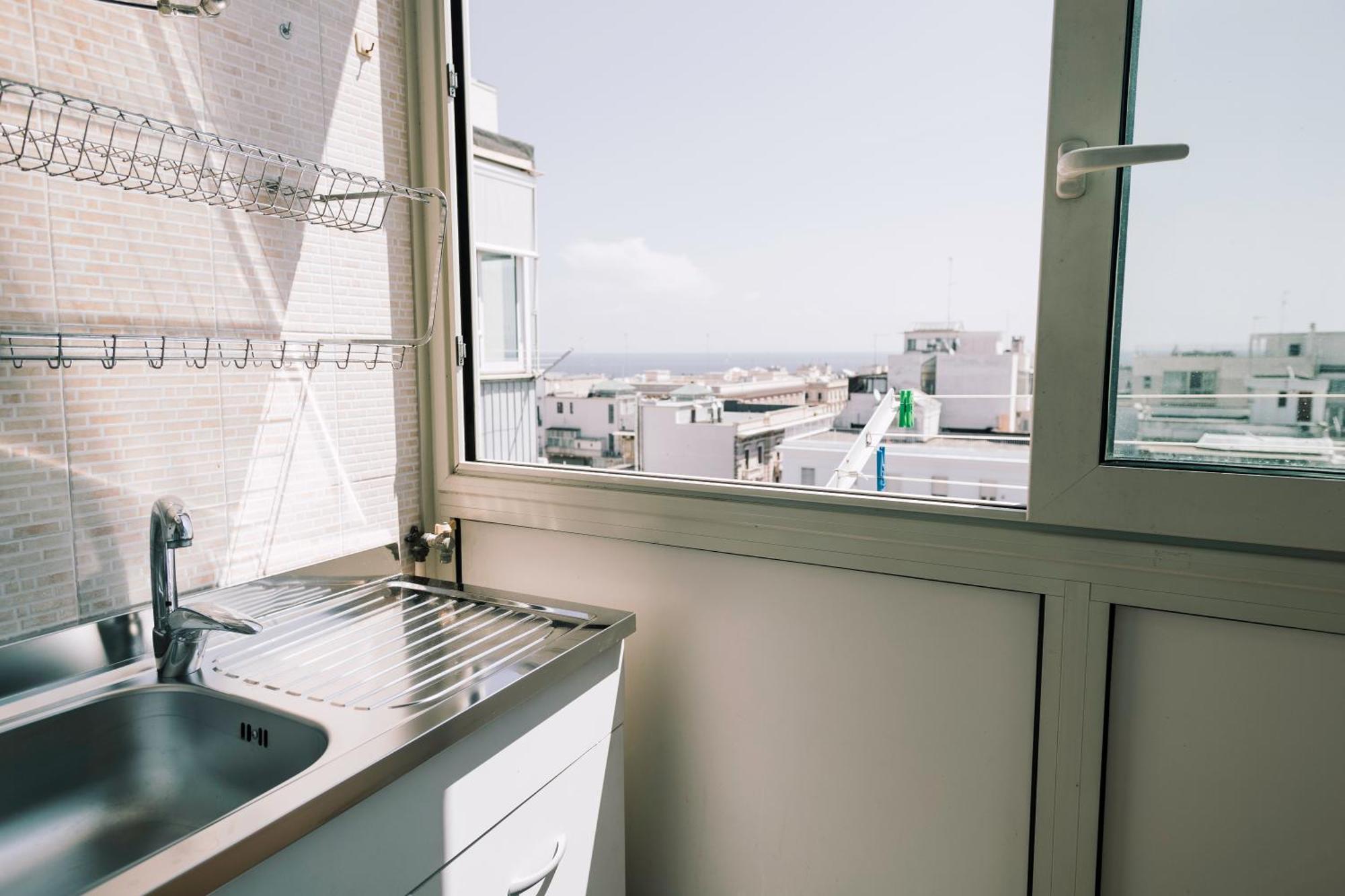 Bari Central Suite - Central Apartment With Sea View - 바리 외부 사진