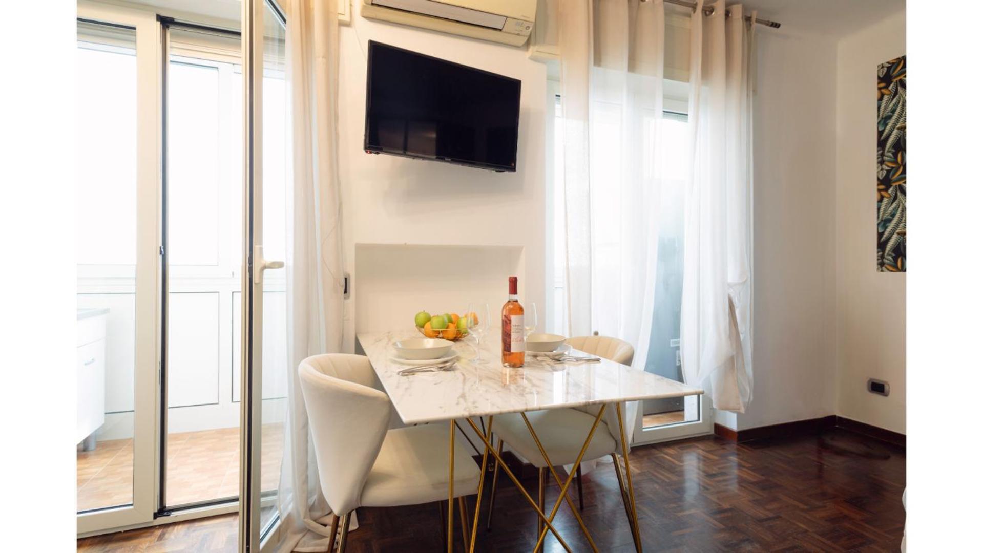 Bari Central Suite - Central Apartment With Sea View - 바리 외부 사진